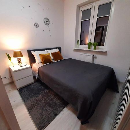Apartament 60 ปวอตสก์ ภายนอก รูปภาพ