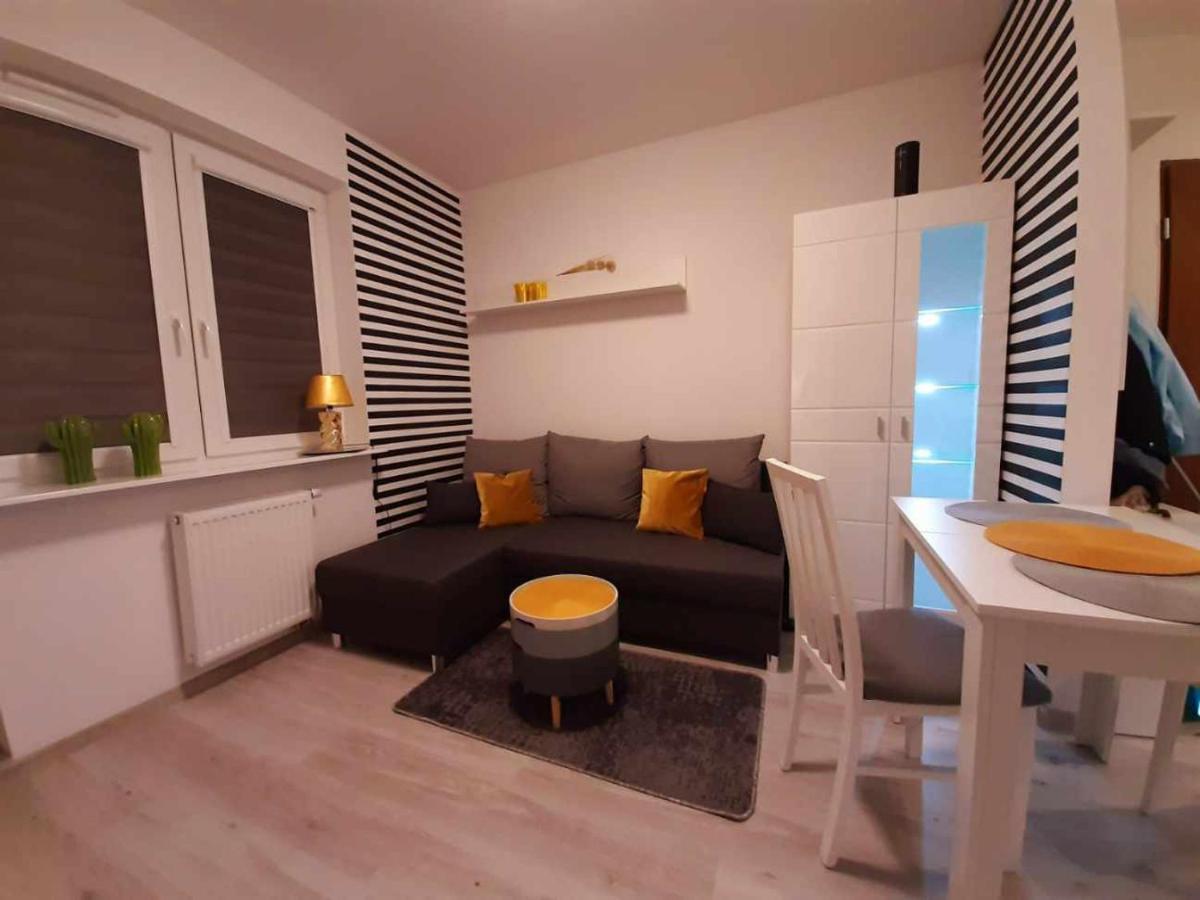 Apartament 60 ปวอตสก์ ภายนอก รูปภาพ