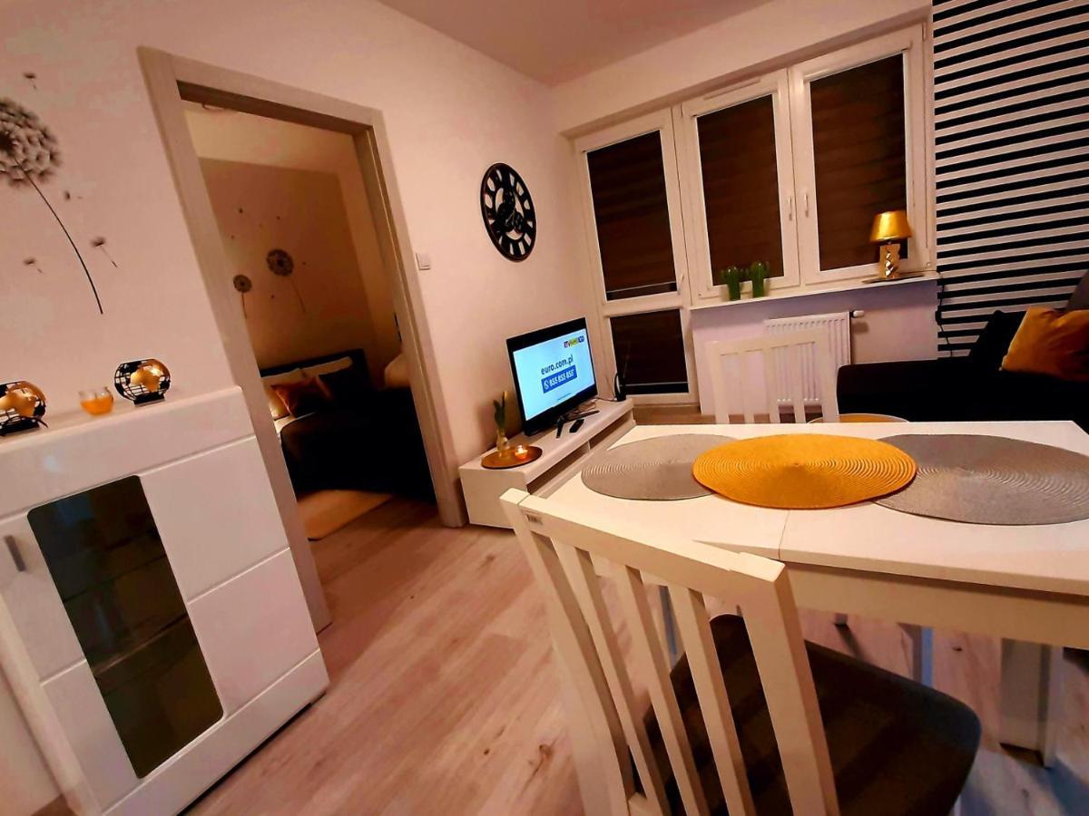 Apartament 60 ปวอตสก์ ภายนอก รูปภาพ